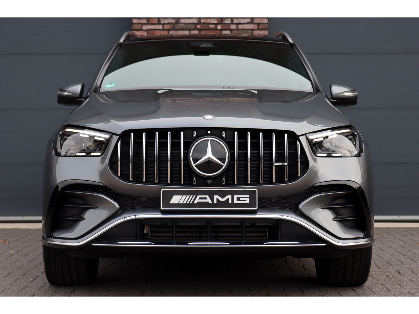 Mercedes-Benz Mercedes-Benz
