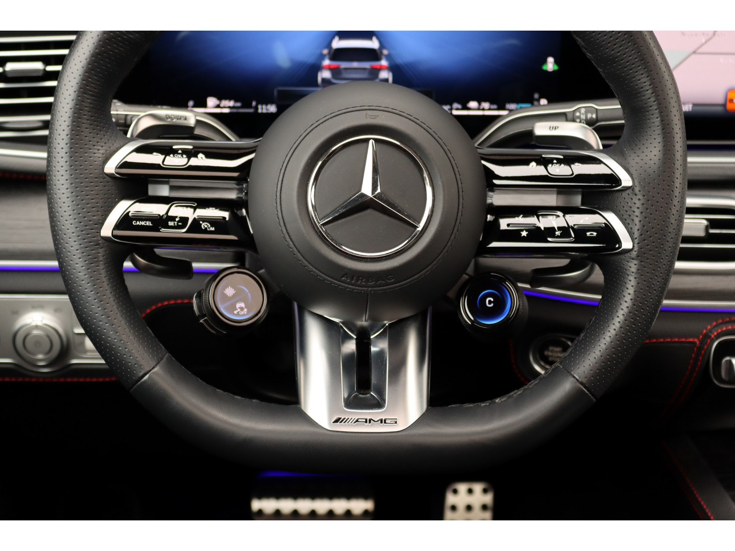 Mercedes-Benz Mercedes-Benz