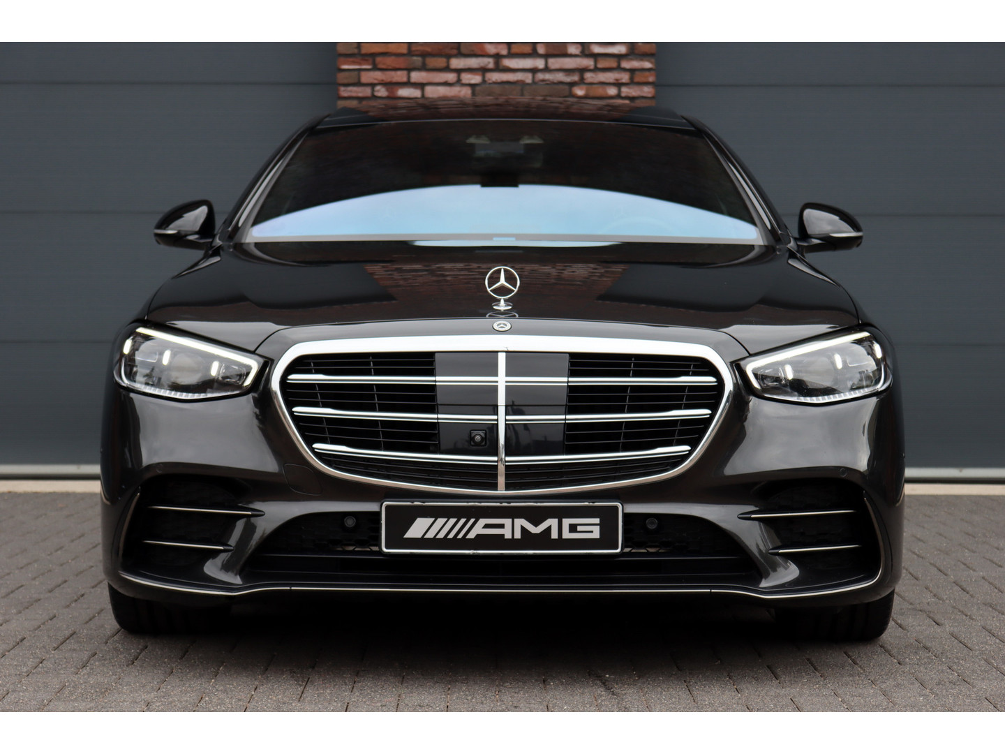 Mercedes-Benz Mercedes-Benz