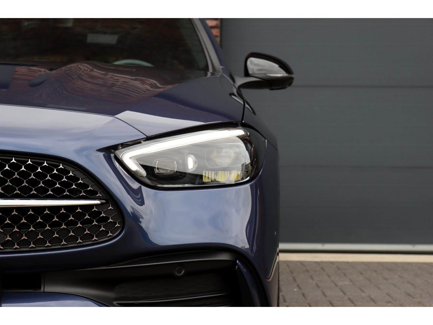 Mercedes-Benz Mercedes-Benz