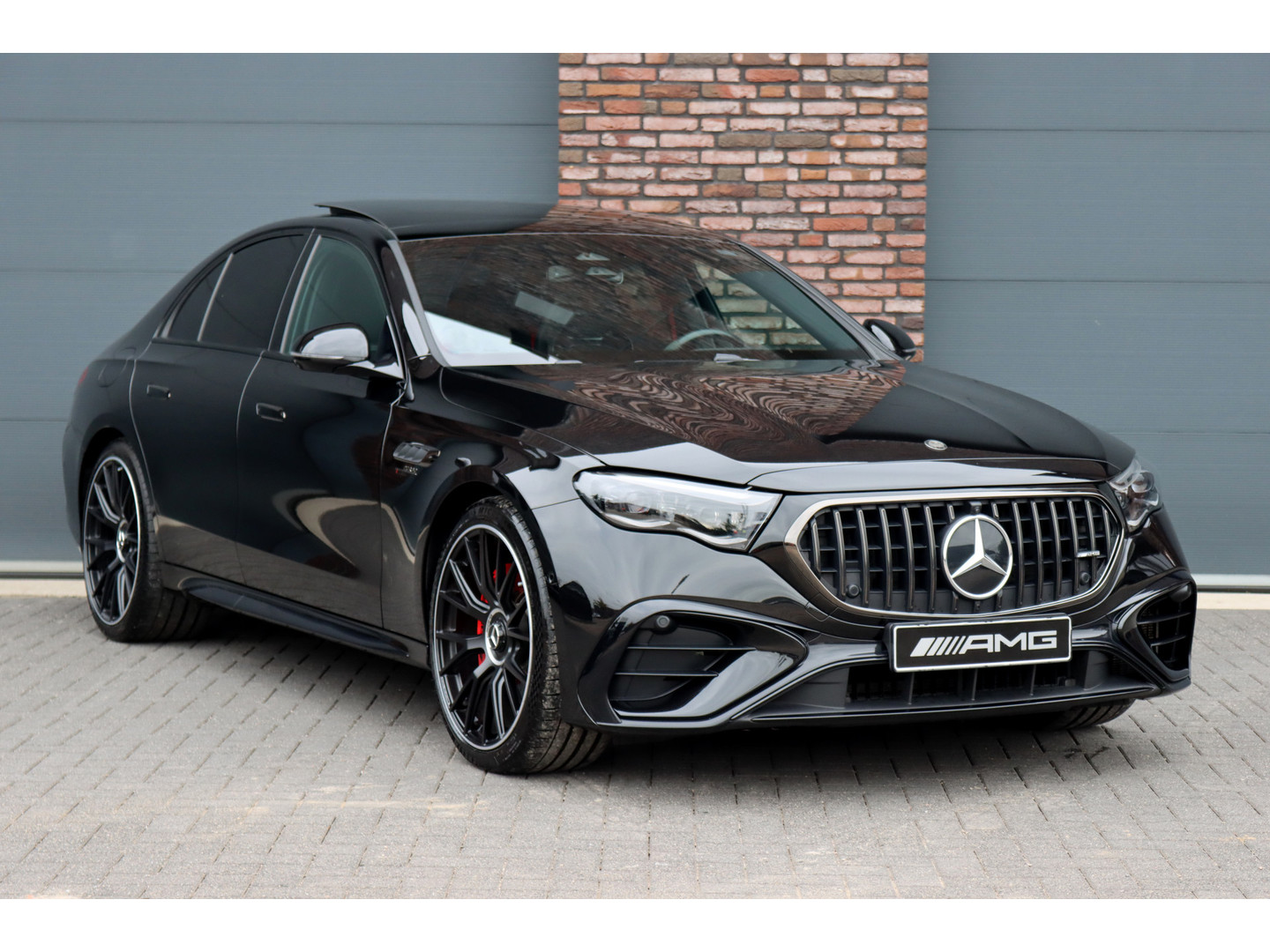 Mercedes-Benz Mercedes-Benz