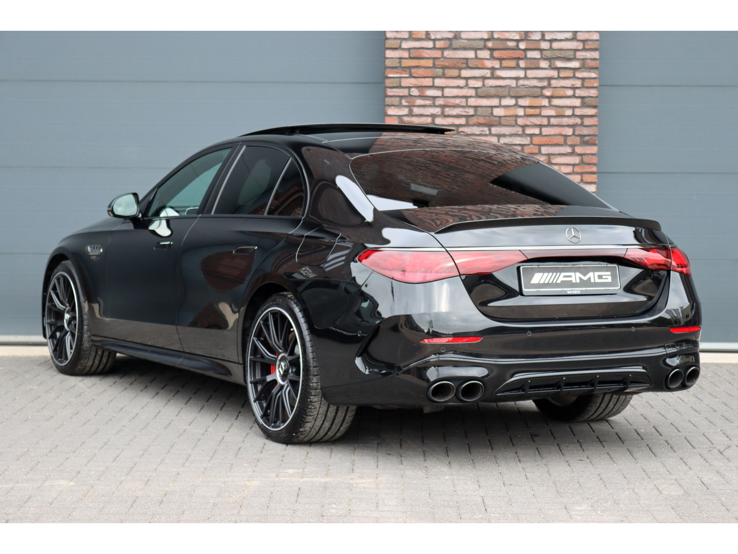Mercedes-Benz Mercedes-Benz