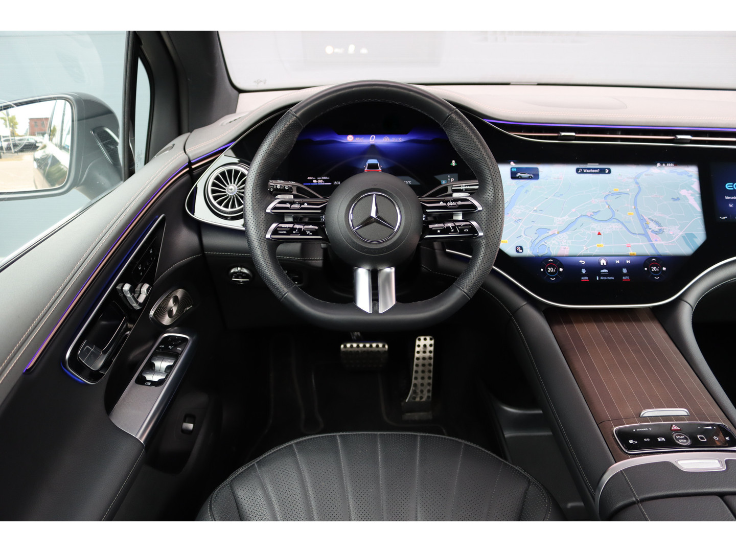 Mercedes-Benz Mercedes-Benz