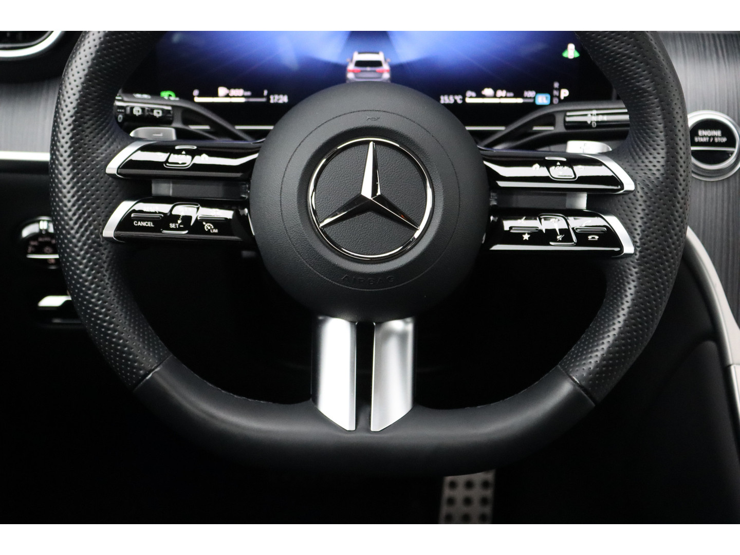 Mercedes-Benz Mercedes-Benz