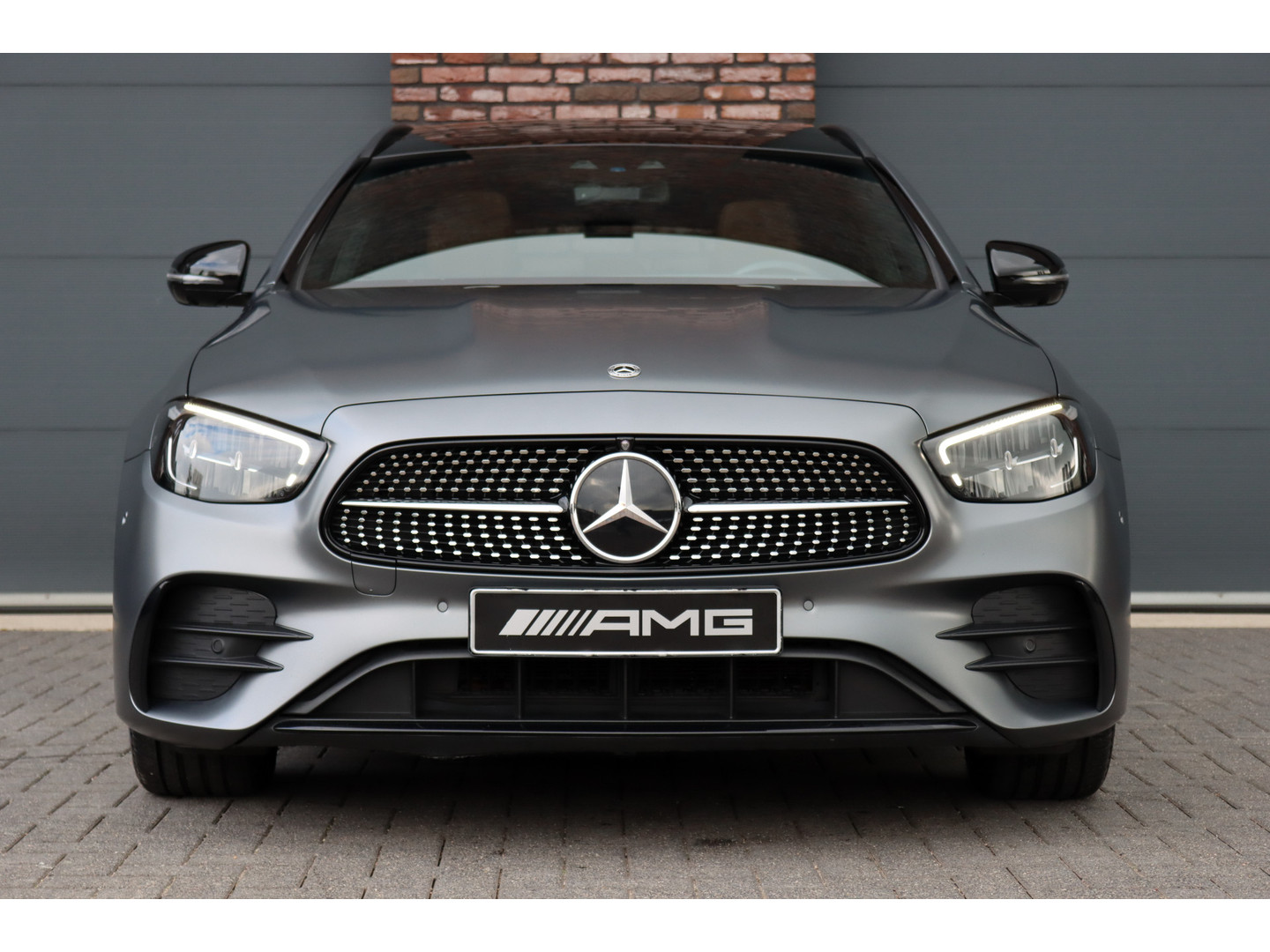 Mercedes-Benz Mercedes-Benz