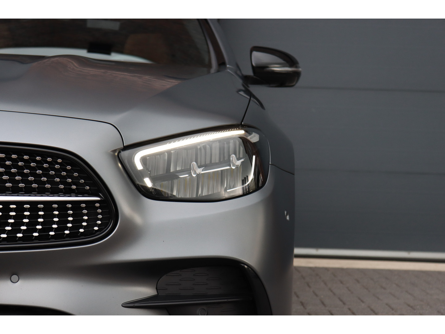 Mercedes-Benz Mercedes-Benz