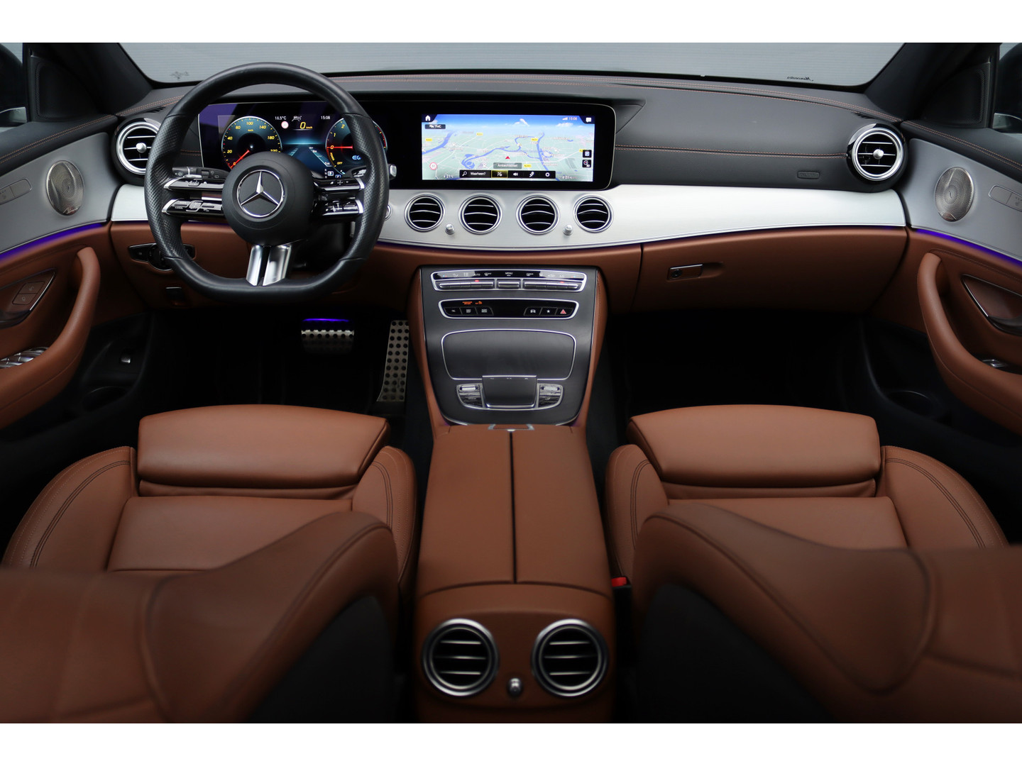 Mercedes-Benz Mercedes-Benz