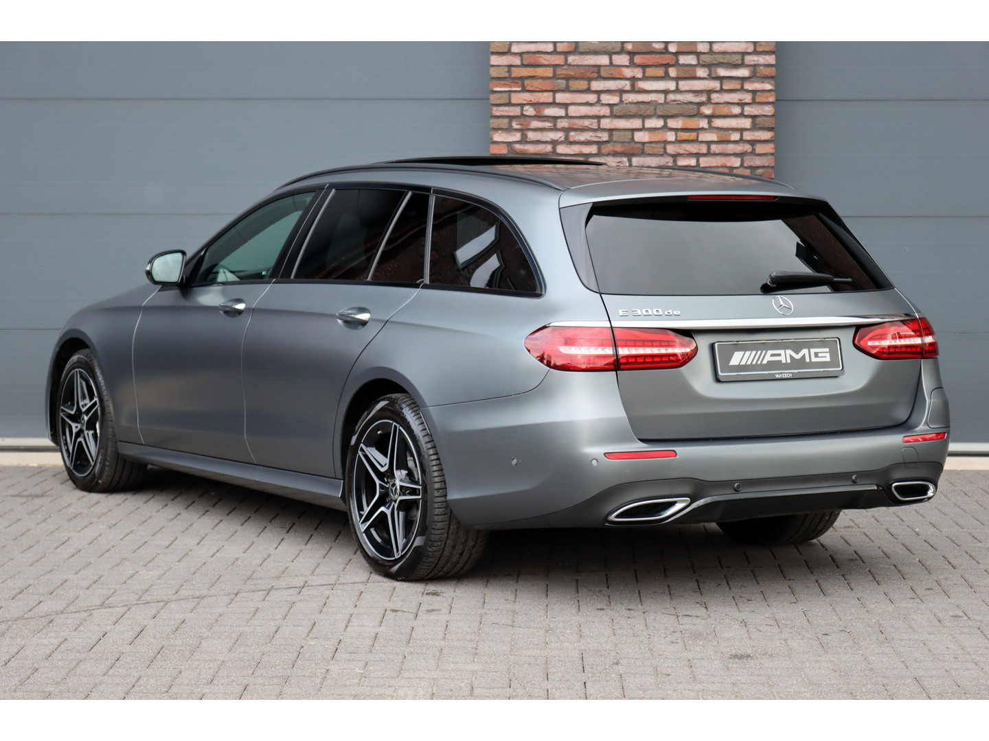 Mercedes-Benz Mercedes-Benz