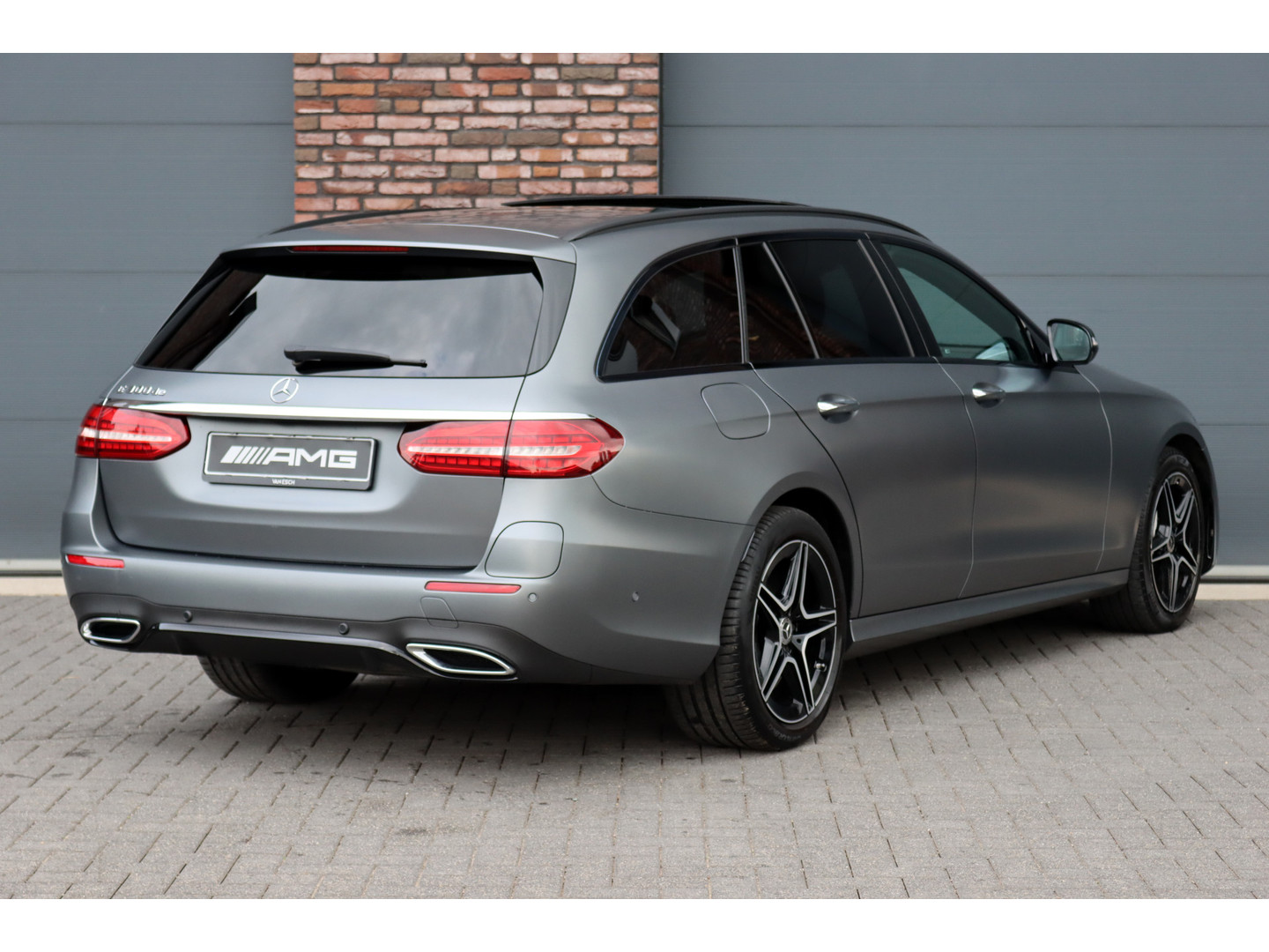 Mercedes-Benz Mercedes-Benz