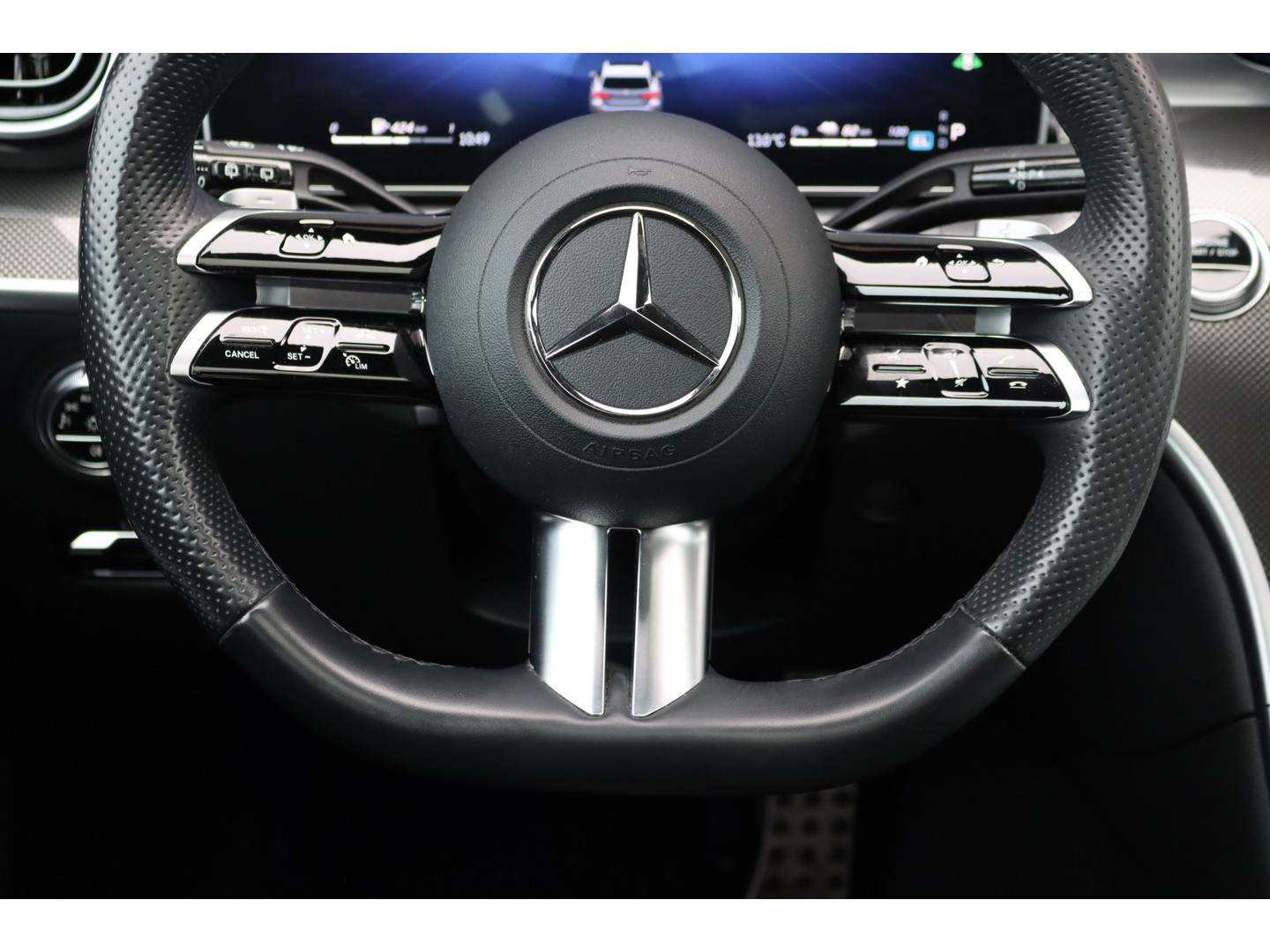 Mercedes-Benz Mercedes-Benz