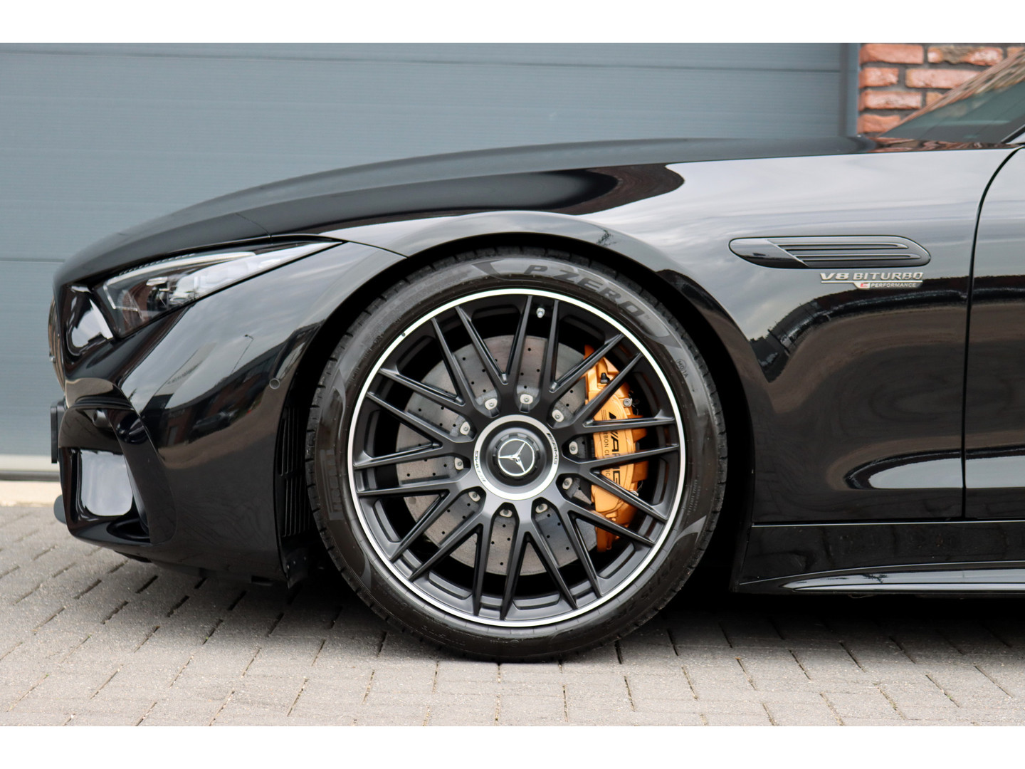 Mercedes-Benz Mercedes-Benz