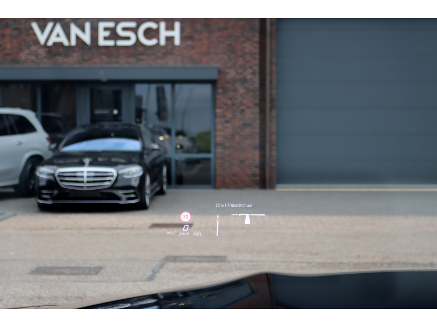 Mercedes-Benz Mercedes-Benz