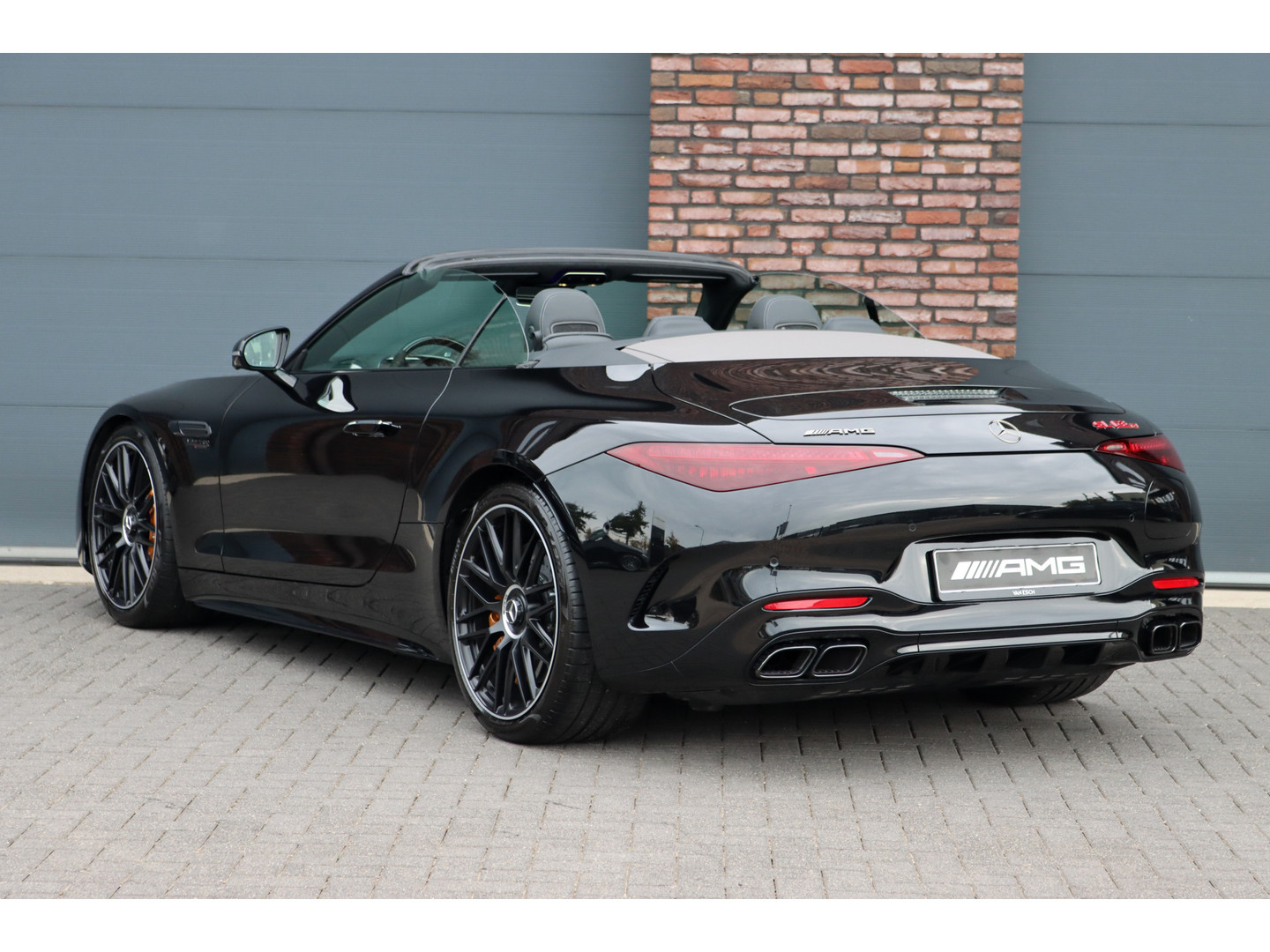 Mercedes-Benz Mercedes-Benz