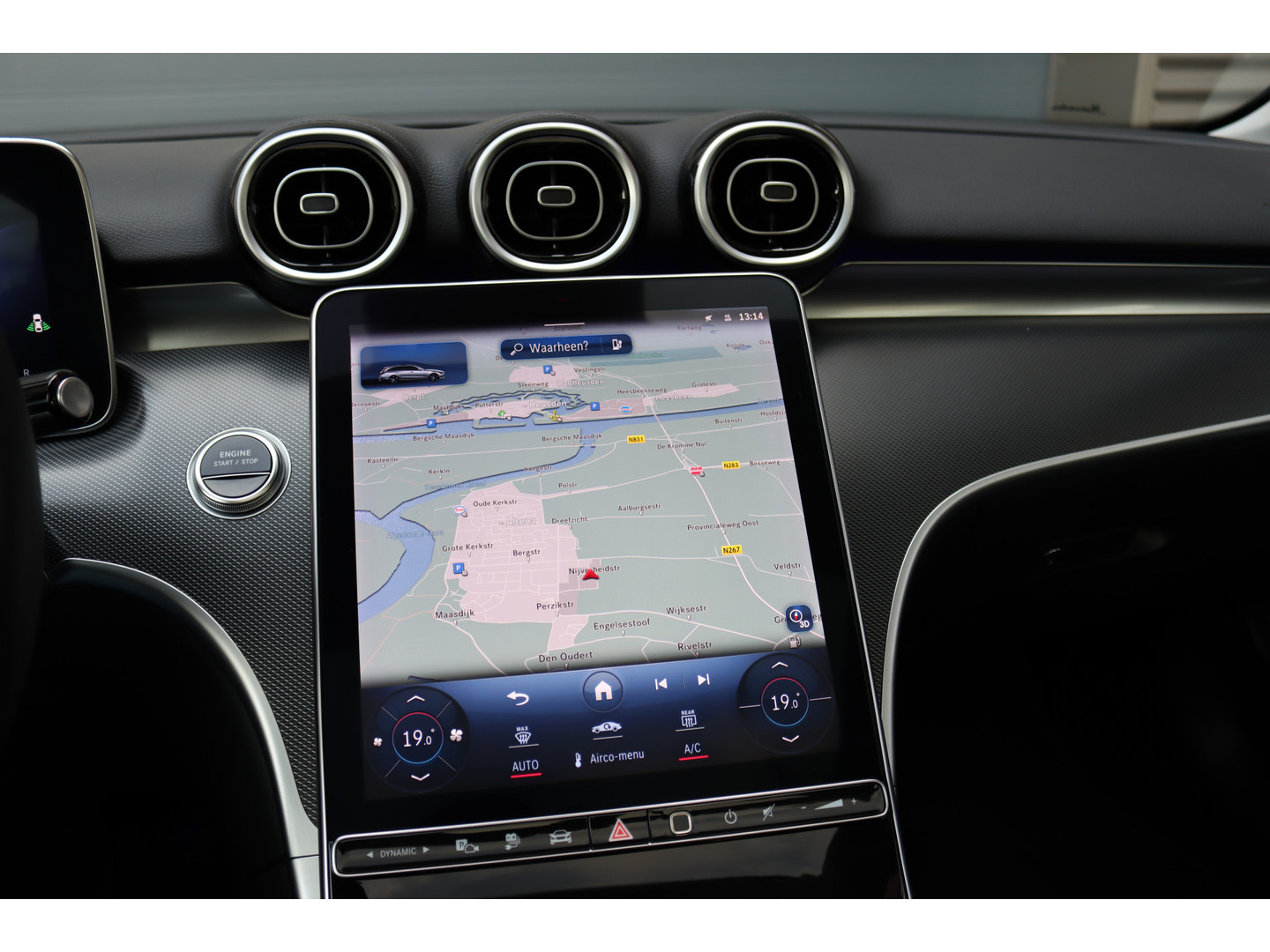 Mercedes-Benz Mercedes-Benz