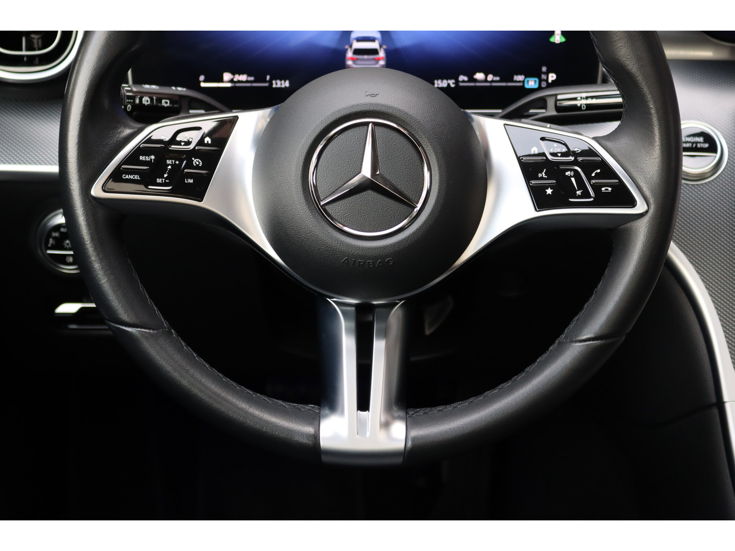 Mercedes-Benz Mercedes-Benz