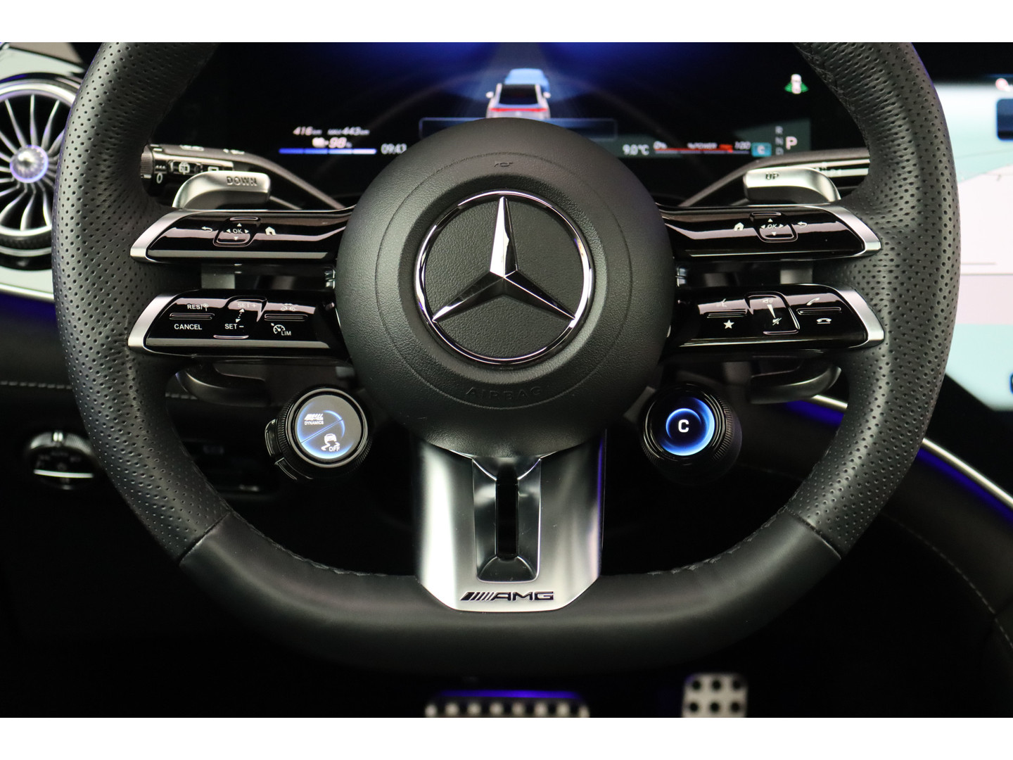 Mercedes-Benz Mercedes-Benz