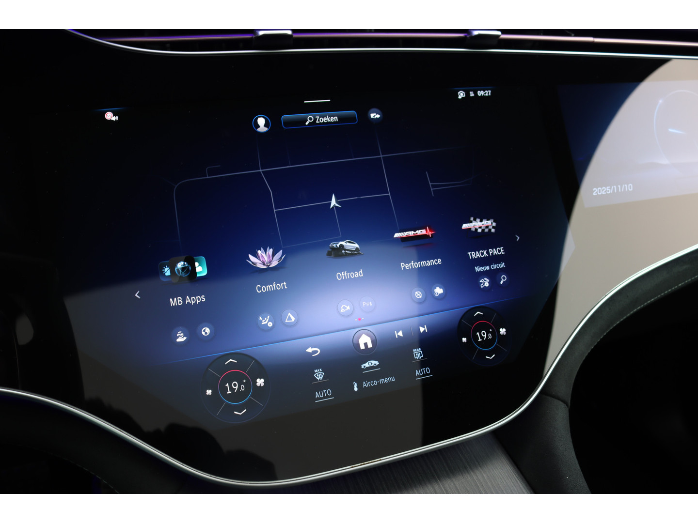 Mercedes-Benz Mercedes-Benz