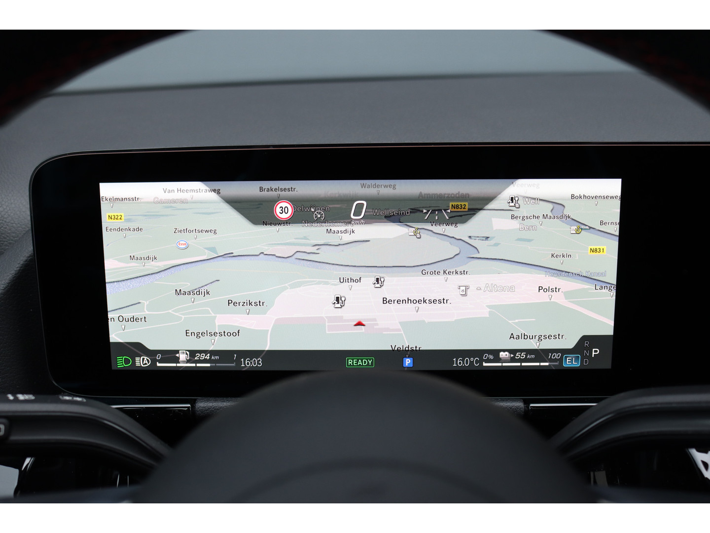 Mercedes-Benz Mercedes-Benz