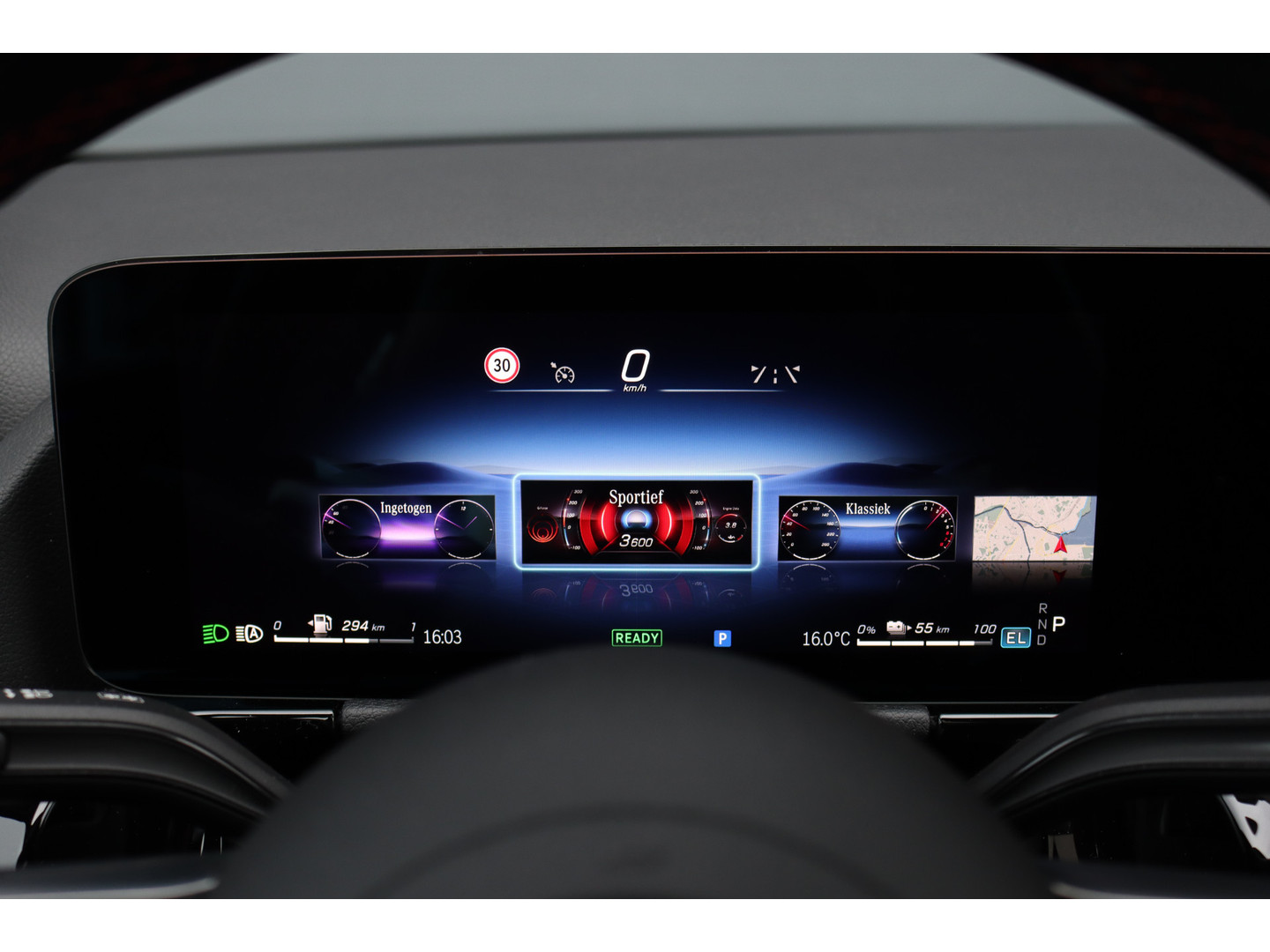 Mercedes-Benz Mercedes-Benz