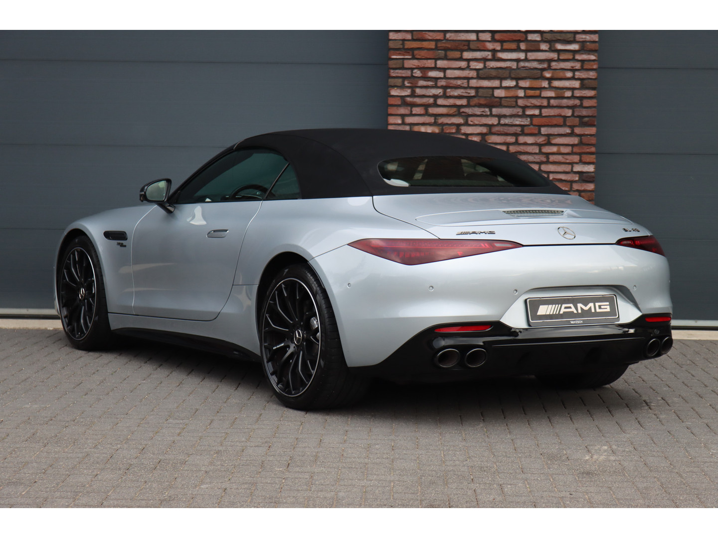 Mercedes-Benz Mercedes-Benz