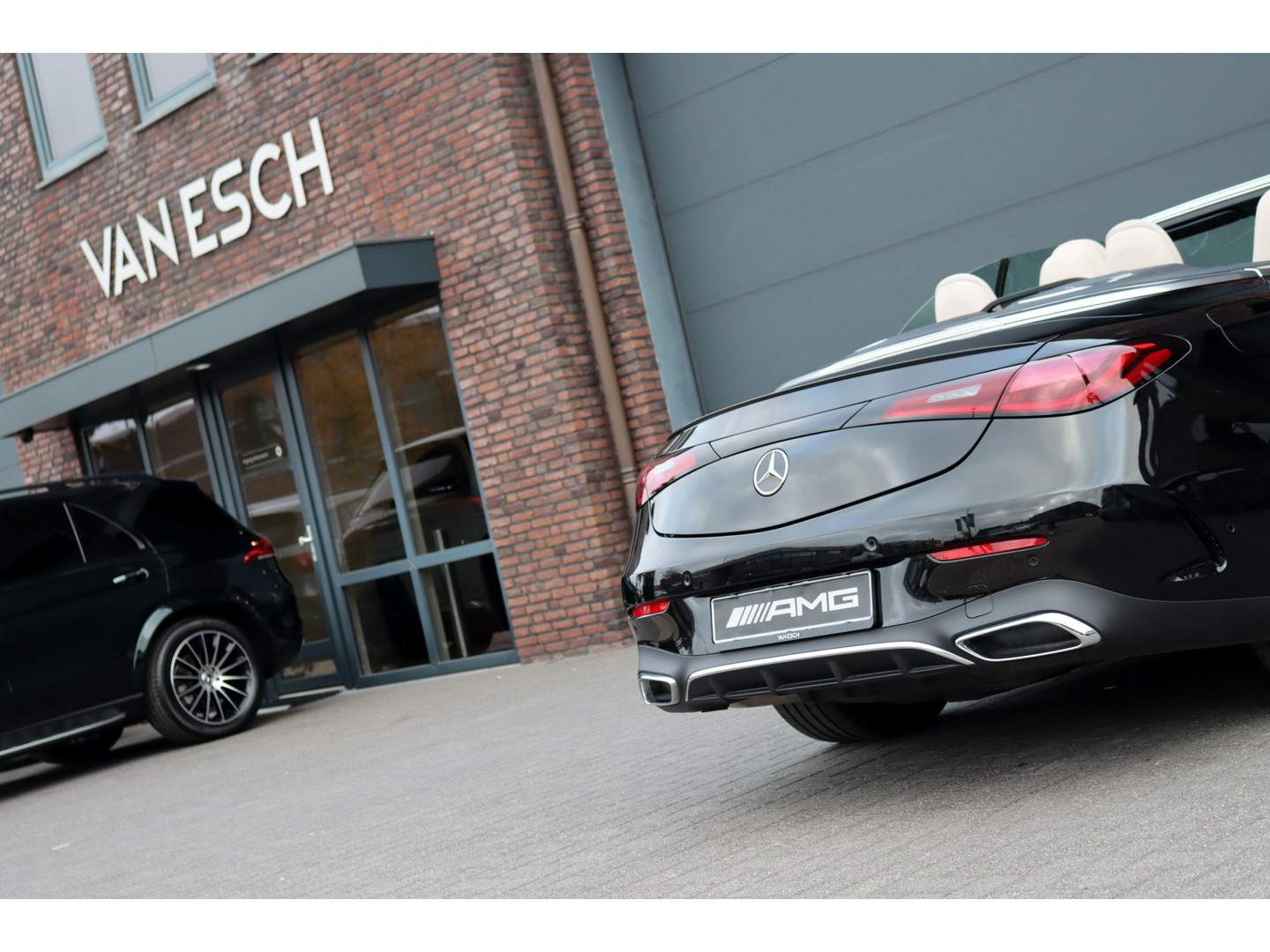 Mercedes-Benz Mercedes-Benz