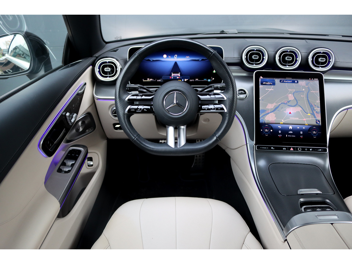 Mercedes-Benz Mercedes-Benz