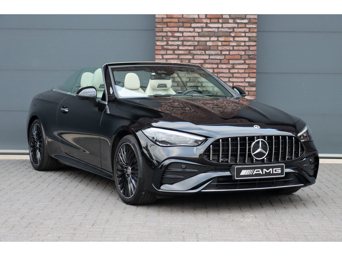 Mercedes-Benz Mercedes-Benz