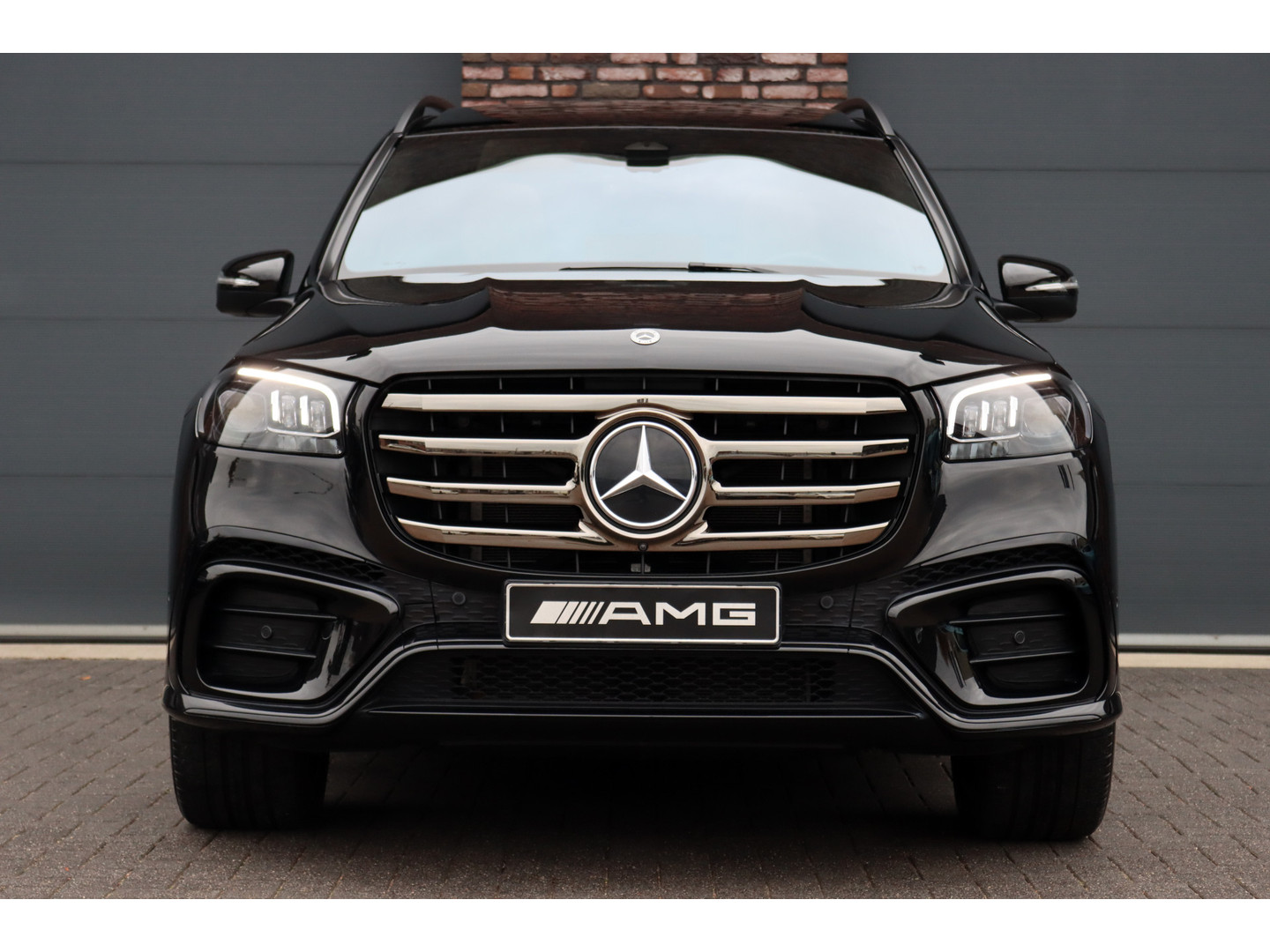 Mercedes-Benz Mercedes-Benz