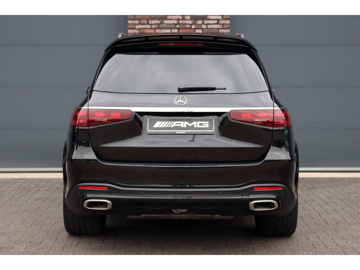 Mercedes-Benz Mercedes-Benz