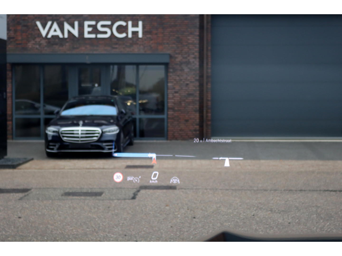 Mercedes-Benz Mercedes-Benz