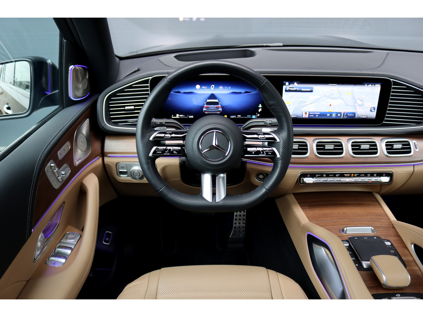 Mercedes-Benz Mercedes-Benz