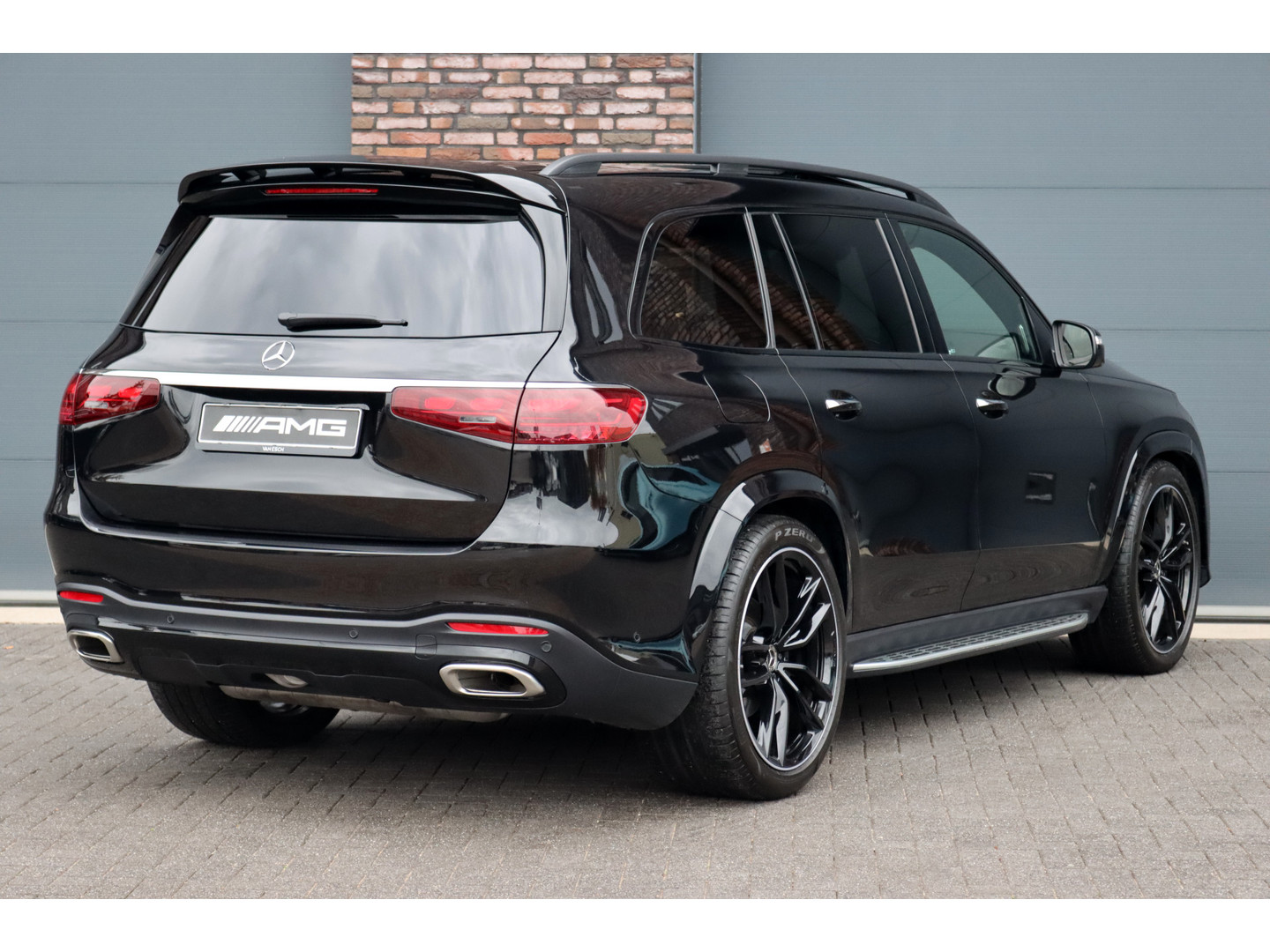 Mercedes-Benz Mercedes-Benz