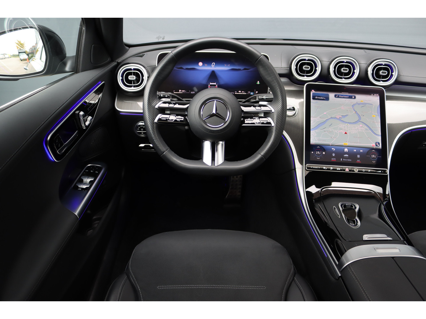 Mercedes-Benz Mercedes-Benz