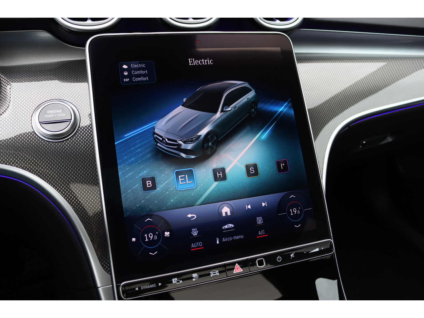 Mercedes-Benz Mercedes-Benz