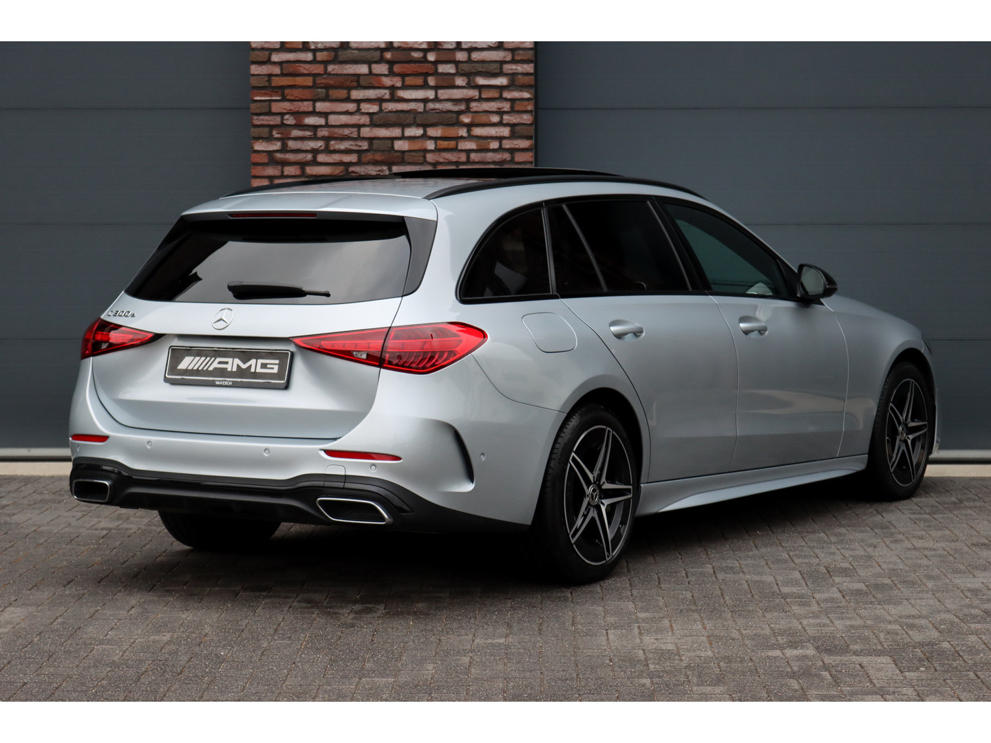 Mercedes-Benz Mercedes-Benz