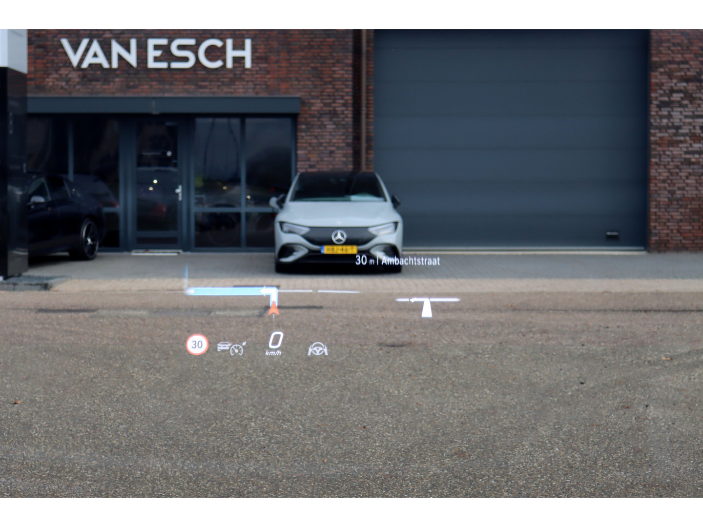 Mercedes-Benz Mercedes-Benz