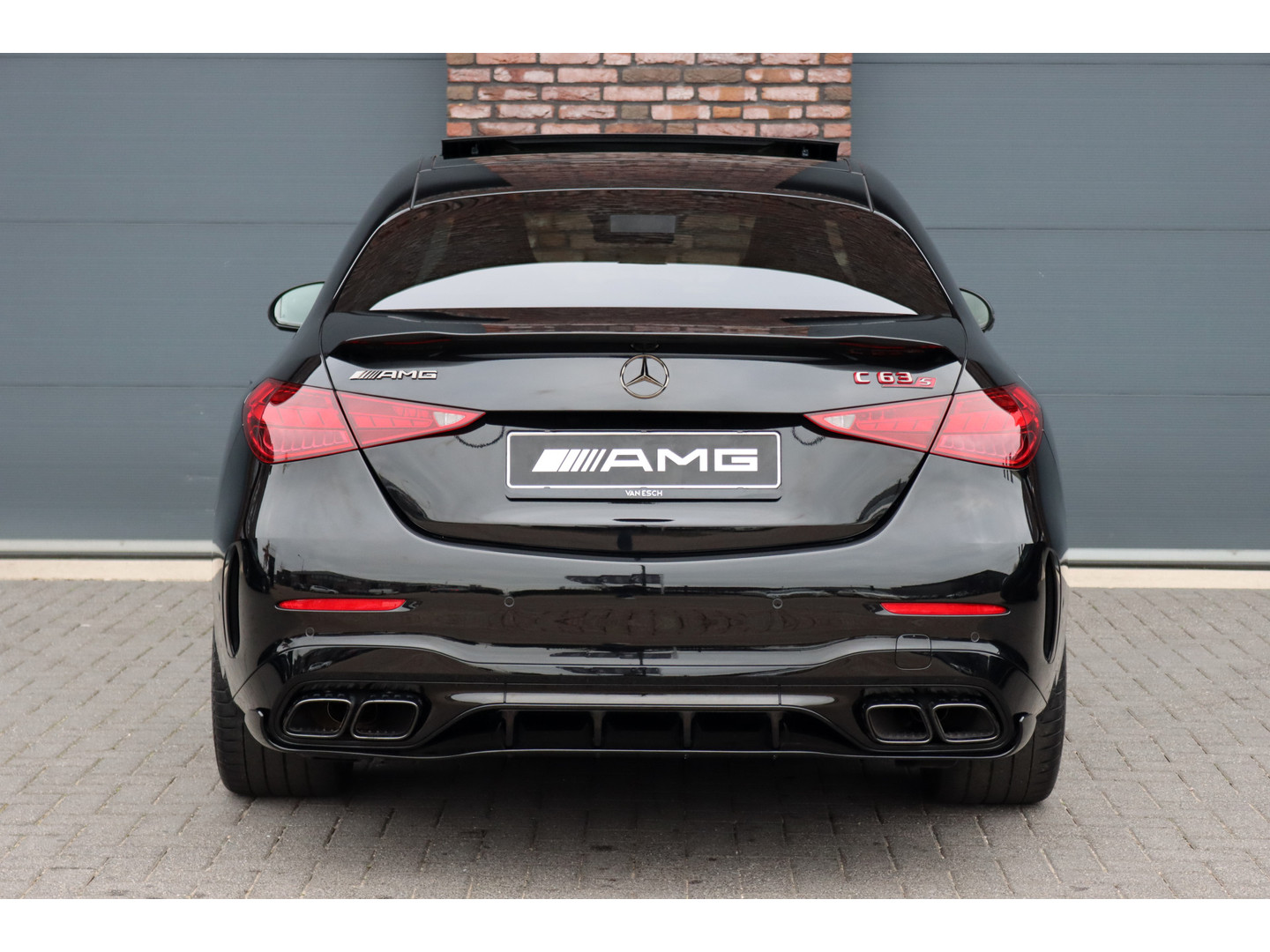 Mercedes-Benz Mercedes-Benz