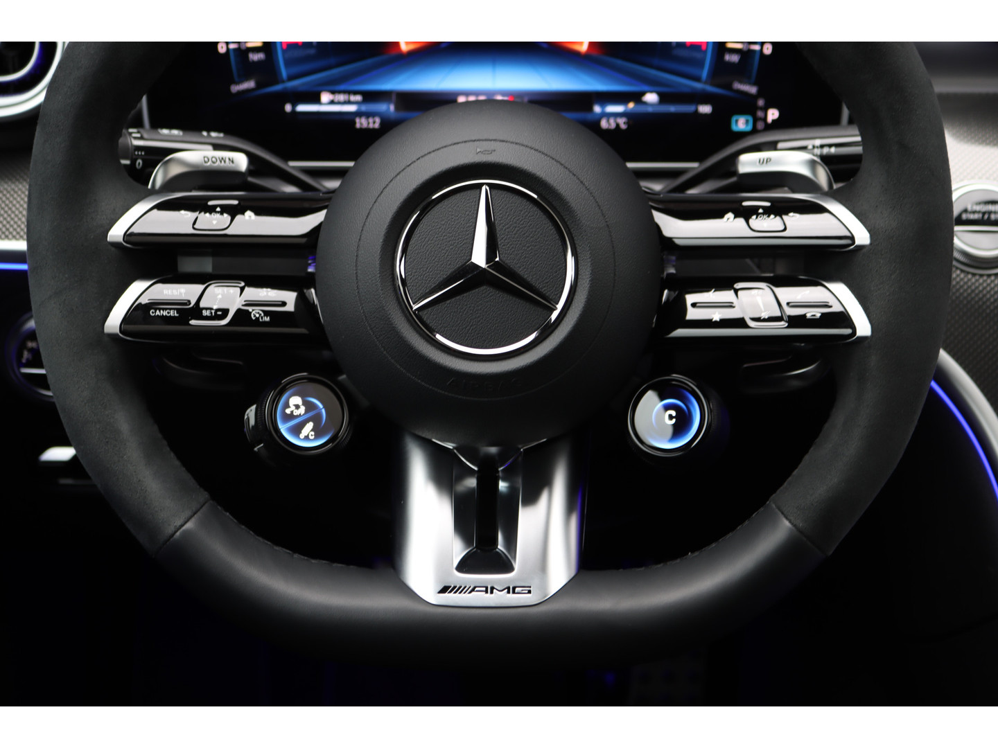 Mercedes-Benz Mercedes-Benz