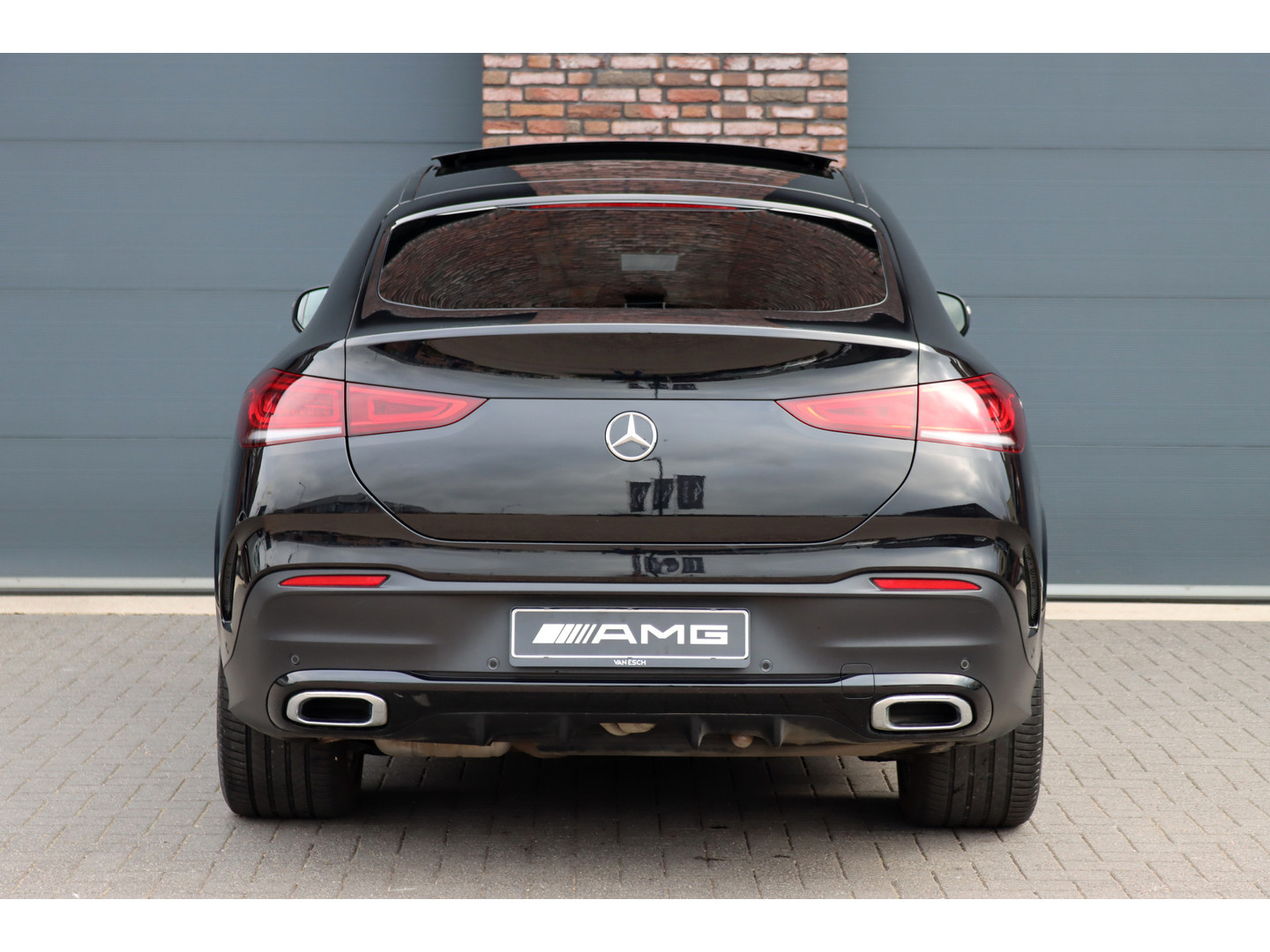 Mercedes-Benz Mercedes-Benz