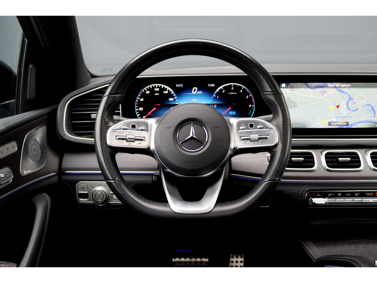 Mercedes-Benz Mercedes-Benz