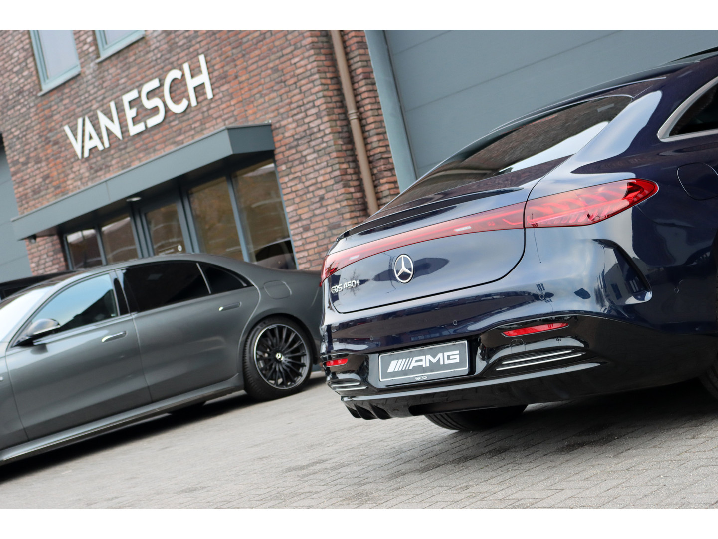 Mercedes-Benz Mercedes-Benz