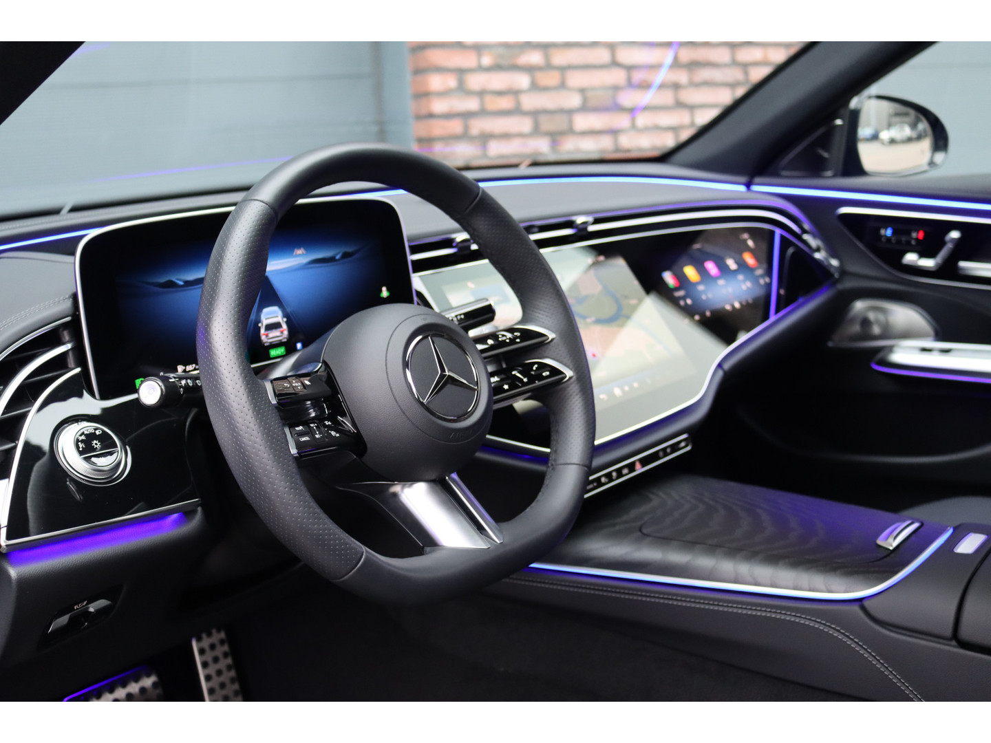 Mercedes-Benz Mercedes-Benz