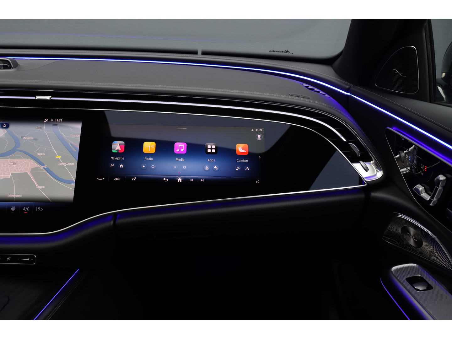 Mercedes-Benz Mercedes-Benz