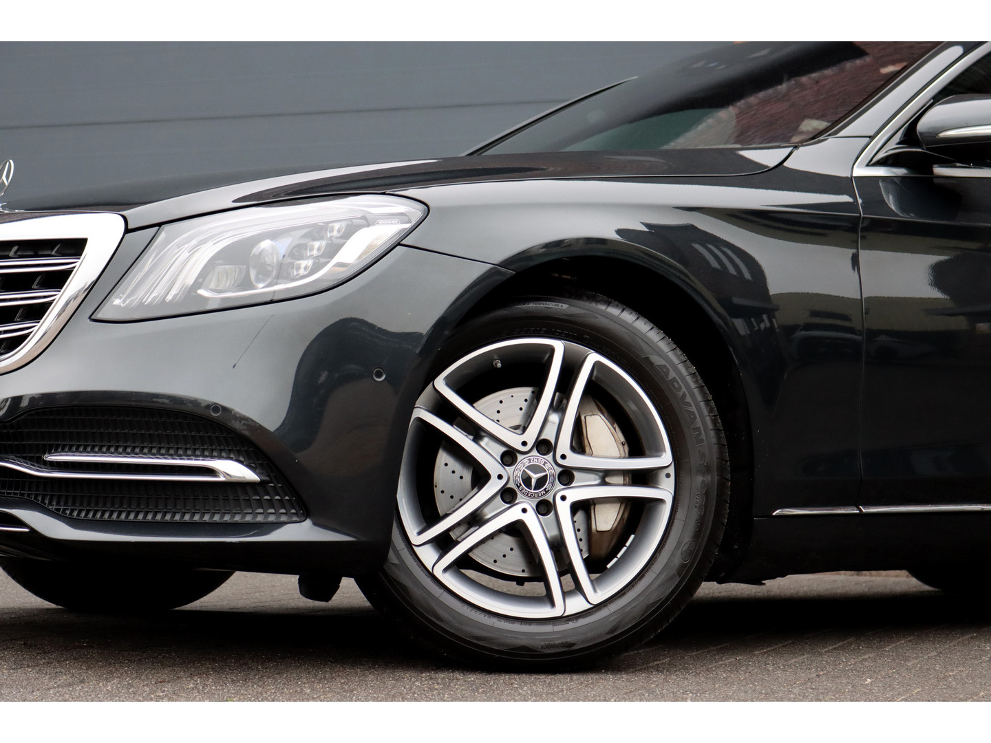 Mercedes-Benz Mercedes-Benz