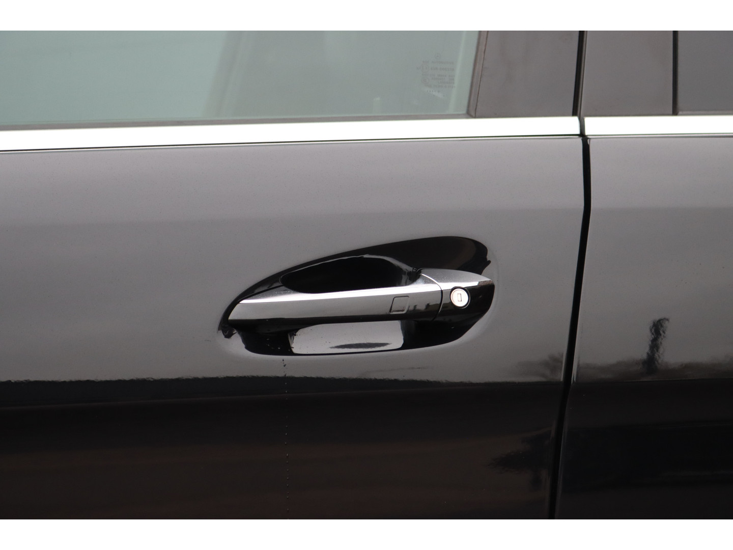 Mercedes-Benz Mercedes-Benz