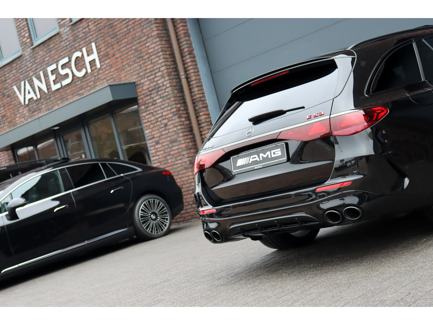 Mercedes-Benz Mercedes-Benz