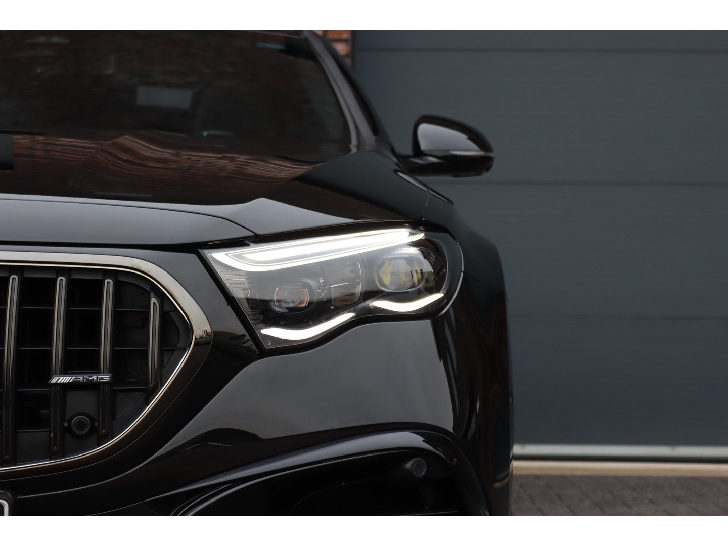 Mercedes-Benz Mercedes-Benz