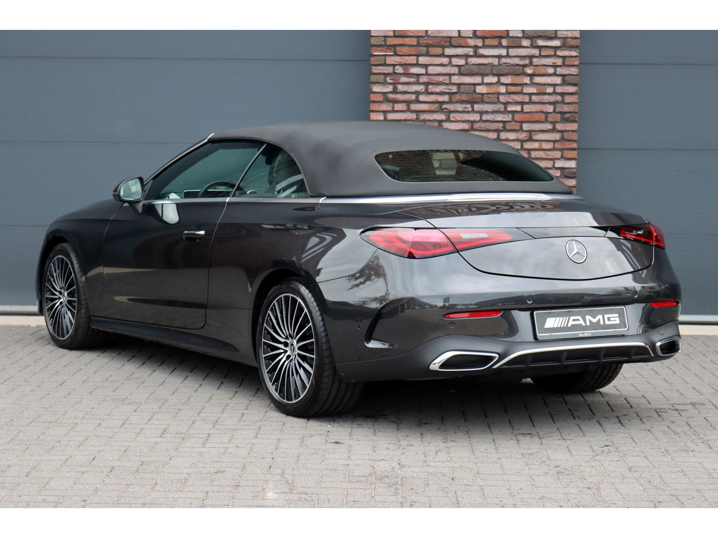 Mercedes-Benz Mercedes-Benz