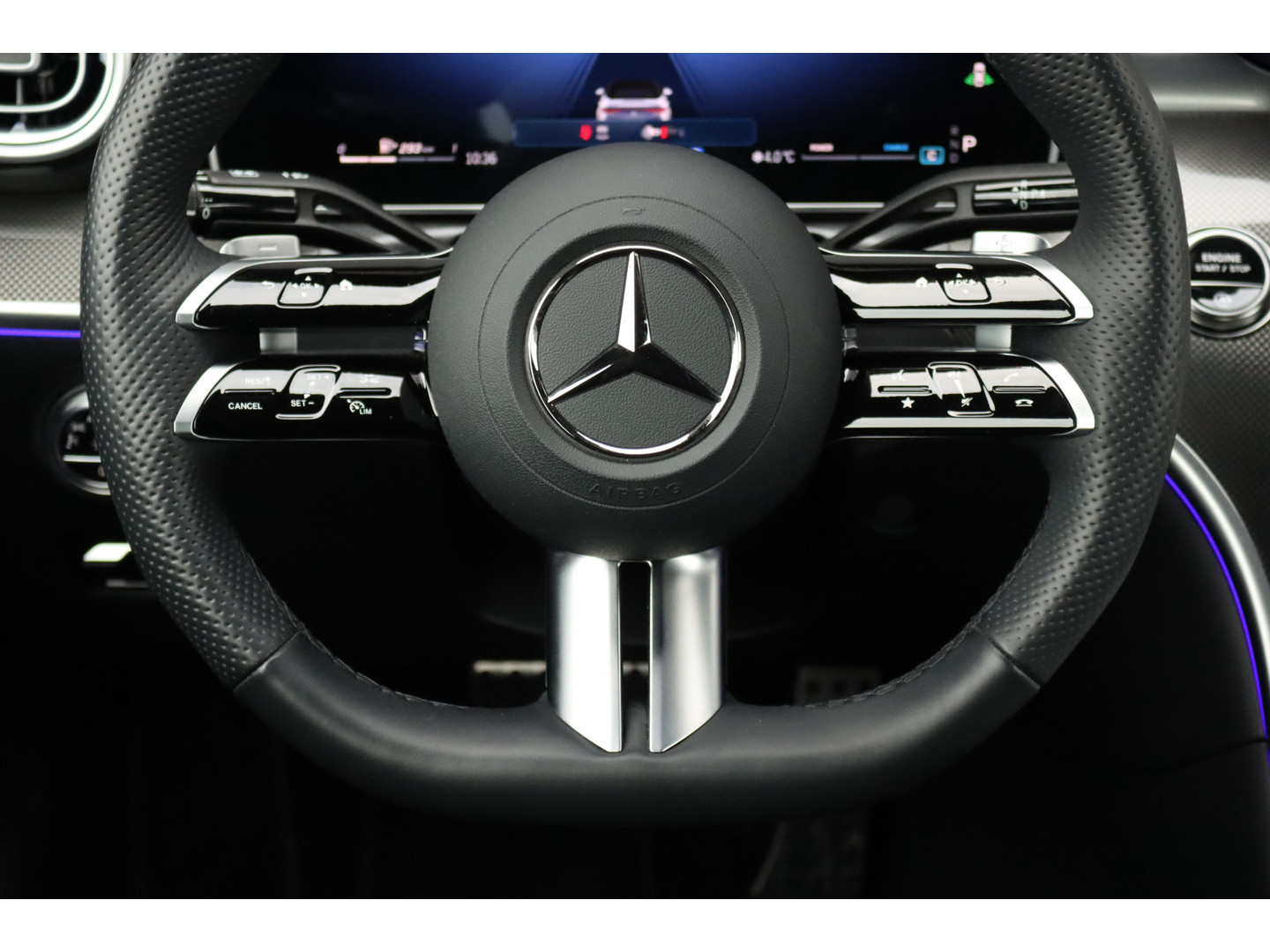 Mercedes-Benz Mercedes-Benz