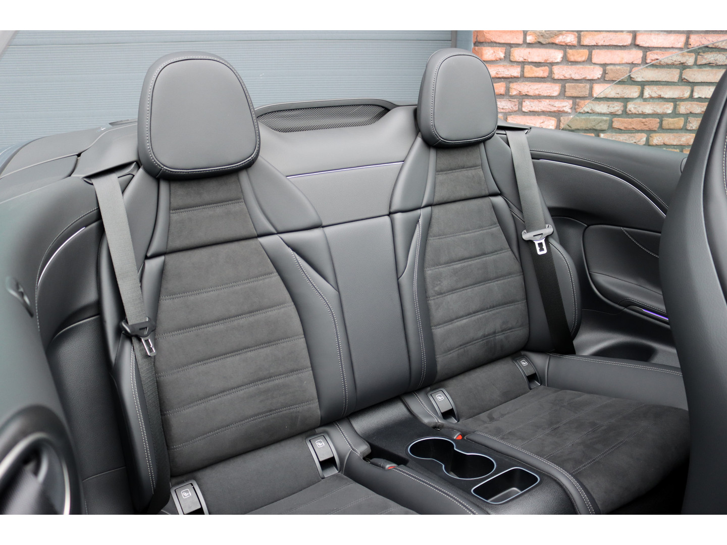 Mercedes-Benz Mercedes-Benz